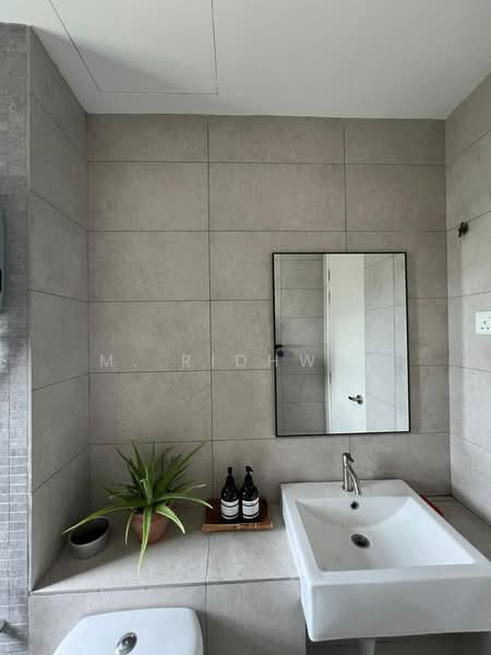 Servis Apartment untuk Disewa di Bangi Gateway - M. Ridhwan - Bathroom - PropertyGuru.com.my