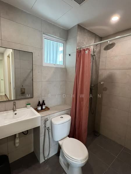 Servis Apartment untuk Disewa di Bangi Gateway - M. Ridhwan - Bathroom - PropertyGuru.com.my