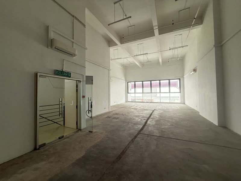 Kedai / Pejabat untuk Dijual di Subang Jaya (Selangor) - Jimmy Low - 1st Floor - PropertyGuru.com.my