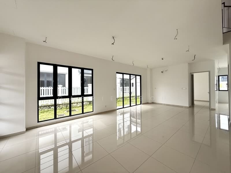 Semi-Detached House for Sale in Setia Alam (Selangor) - GABRIEL GOH - Living Room - PropertyGuru.com.my