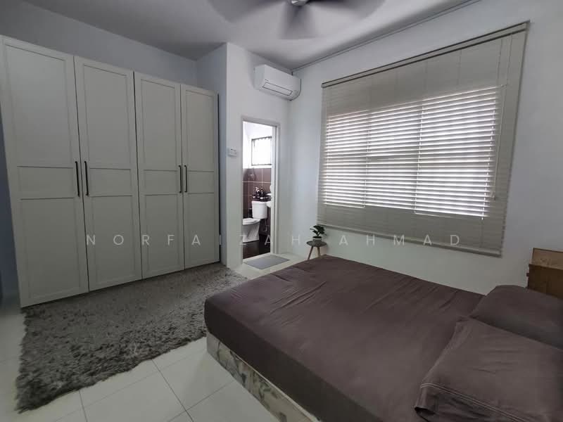 1-storey Terraced House for Sale in Bandar Saujana Putra (Tanjong Duabelas) - Norfaizah Ahmad - PropertyGuru.com.my