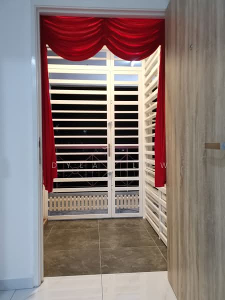 Pangsapuri untuk Dijual di Menara Kuda Lari - Dylan Low - Entrance - PropertyGuru.com.my