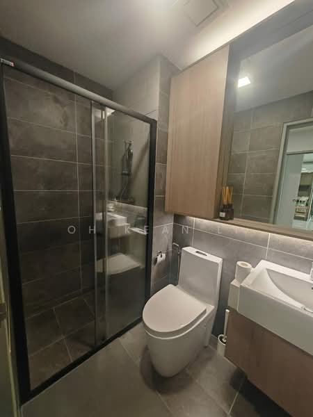 Service Residence for Sale at Suasana @ Utropolis - Oh Kean Li - Bathroom - PropertyGuru.com.my
