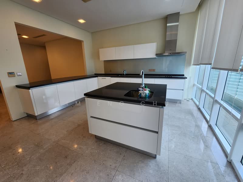Servis Apartment untuk Dijual di The Oval - Kim Eng Chua - PropertyGuru.com.my