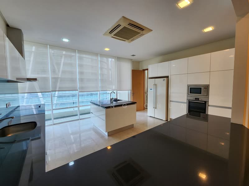 Servis Apartment untuk Dijual di The Oval - Kim Eng Chua - PropertyGuru.com.my