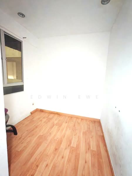 Pangsapuri untuk Dijual di Mutiara Heights - Edwin Ewe - Bedroom - PropertyGuru.com.my