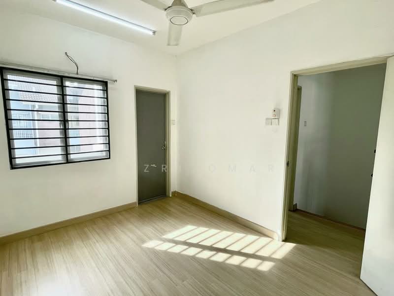 2-storey Terraced House for Sale in Bandar Bukit Raja (Klang) - Fazri Omar - Interior - PropertyGuru.com.my