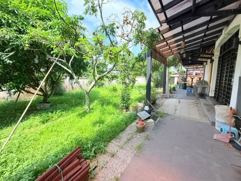 Semi-Detached House for Sale in Taman Perling (Perling) - Terry Tan - Exterior - PropertyGuru.com.my