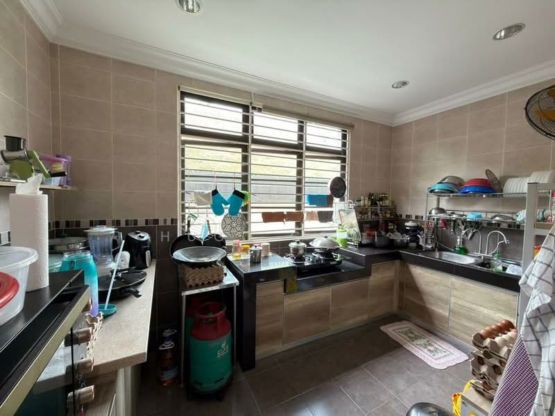 Bungalow for Sale in Cheras (Kuala Lumpur) - Hugo Gooi - Kitchen - PropertyGuru.com.my