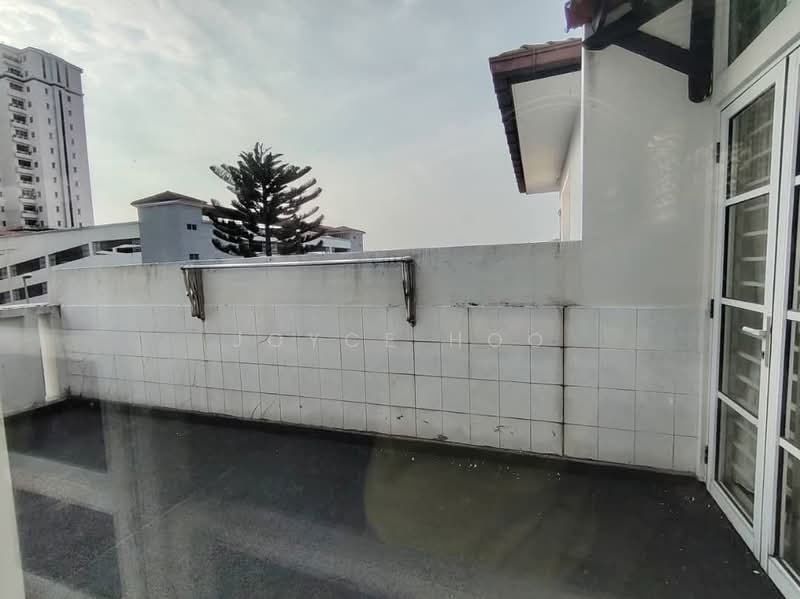 Rumah Berkembar untuk Dijual di Puchong (Selangor) - Joyce Hoo - Exterior - PropertyGuru.com.my