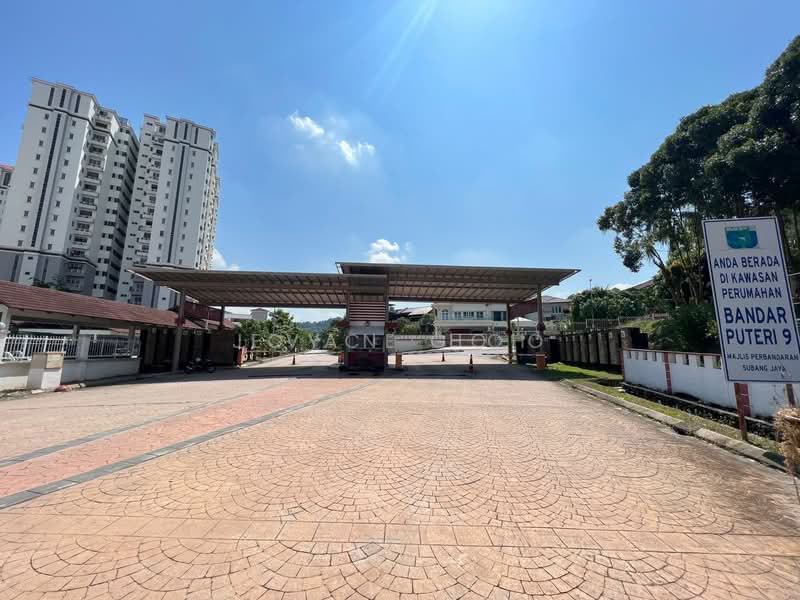 Rumah Berkembar untuk Dijual di Puchong (Selangor) - Joyce Hoo - Exterior - PropertyGuru.com.my