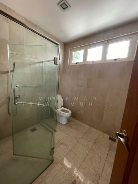 Rumah Banglo untuk Disewa di Petaling Jaya (Selangor) - Muhamad Irfan Muhamad Hafiz - Bathroom - PropertyGuru.com.my