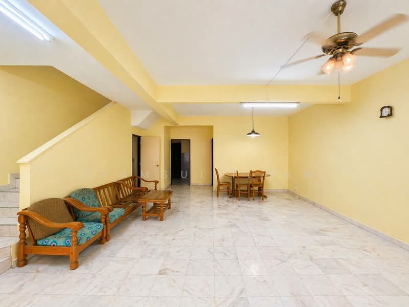 Rumah Teres 2 Tingkat untuk Dijual di Petaling Jaya (Selangor) - Syamsul Ilham - Living Room - PropertyGuru.com.my