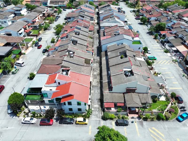 Rumah Teres 2 Tingkat untuk Dijual di Gombak (Kuala Lumpur) - Nur Alia Omar - Exterior - PropertyGuru.com.my