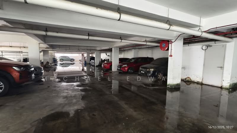 Shop / Office for Sale in Cyberjaya (Selangor) - Michael Edward - Car Park - PropertyGuru.com.my