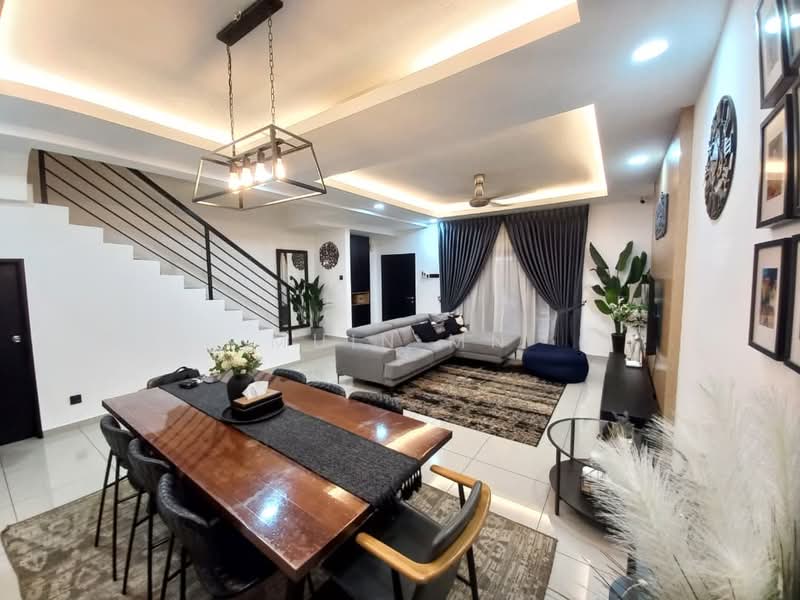 Terraced House for Sale in Bukit Rahman Putra (Sungai Buloh) - Muin Mn - Living Room - PropertyGuru.com.my