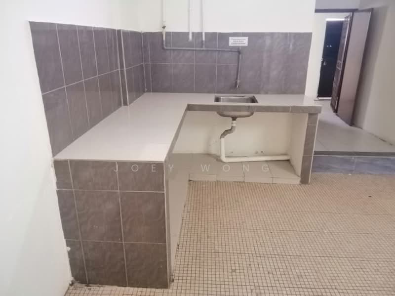 1-storey Terraced House for Rent in Seksyen 8 (Petaling Jaya) - Joey Wong - Kitchen - PropertyGuru.com.my