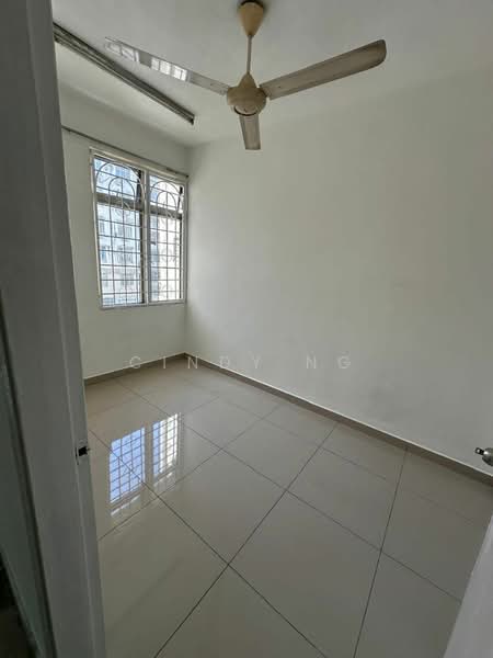 Pangsapuri untuk Dijual di Subang Perdana Goodyear Court 7 - Cindy Ng - Interior - PropertyGuru.com.my