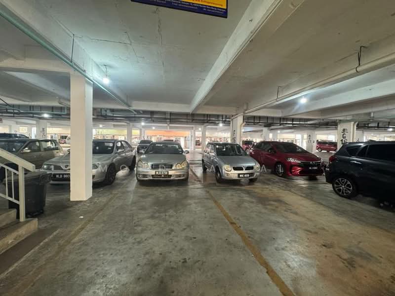 Shop for Sale in Bandar Baru Bangi (Selangor) - Mohd Faizal - Car Park - PropertyGuru.com.my