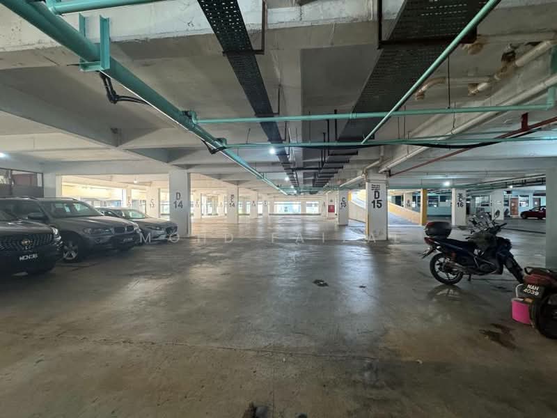 Shop for Sale in Bandar Baru Bangi (Selangor) - Mohd Faizal - Car Park - PropertyGuru.com.my