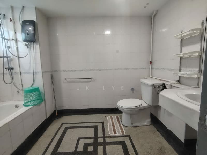 Condominium for Rent at Tiara Ampang - JK Lye - Bathroom - PropertyGuru.com.my