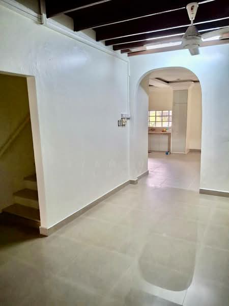Rumah Teres 2 Tingkat untuk Dijual di Petaling Jaya (Selangor) - Syamsul Ilham - PropertyGuru.com.my