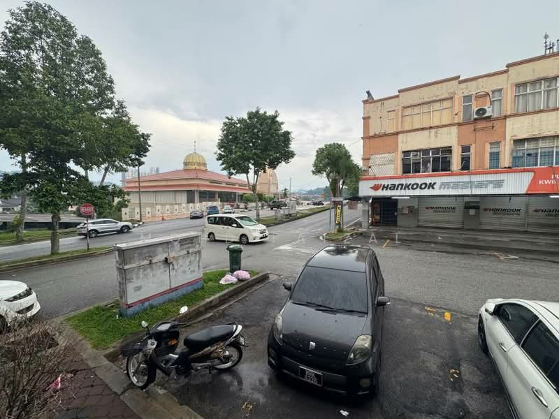 Shop for Sale in Kajang (Selangor) - Mohd Faizal - Exterior - PropertyGuru.com.my