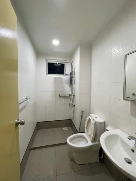 Servis Apartment untuk Disewa di Seasons Amara Larkin - Jason Khoo - Bathroom - PropertyGuru.com.my