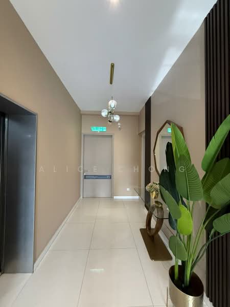 Kondominium untuk Dijual di Setia Sky Seputeh - Alice Chong - Corridor - PropertyGuru.com.my
