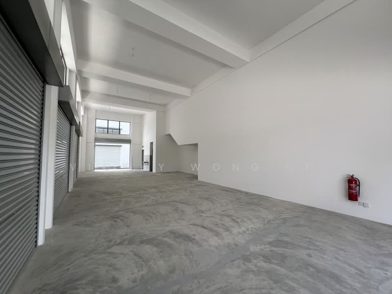 Shop for Sale in Bandar Rimbayu (Telok Panglima Garang) - Vickky Wong CF - Interior - PropertyGuru.com.my