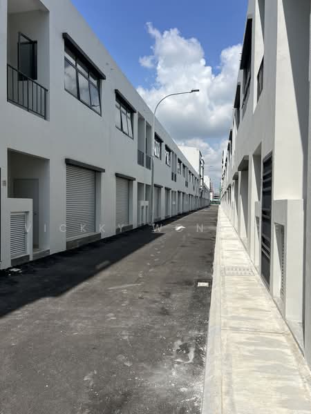 Shop for Sale in Bandar Rimbayu (Telok Panglima Garang) - Vickky Wong CF - Exterior - PropertyGuru.com.my
