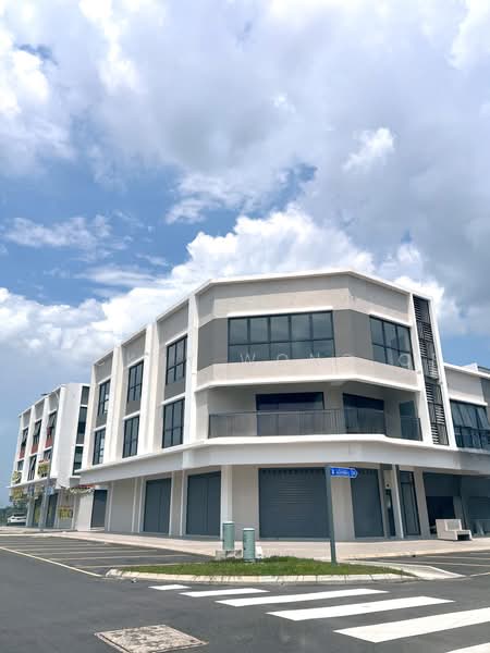 Shop for Sale in Bandar Rimbayu (Telok Panglima Garang) - Vickky Wong CF - Exterior - PropertyGuru.com.my
