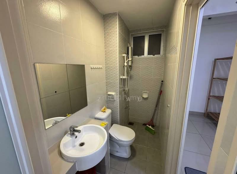 Pangsapuri untuk Disewa di Austin Suites (Permata Austin) - LZ Lau - Bathroom - PropertyGuru.com.my