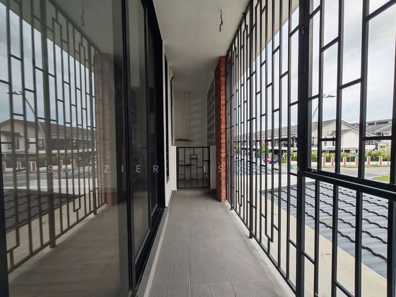 2-storey Terraced House for Sale in Elmina (Shah Alam) - Shaziery Iskandar - Exterior - PropertyGuru.com.my