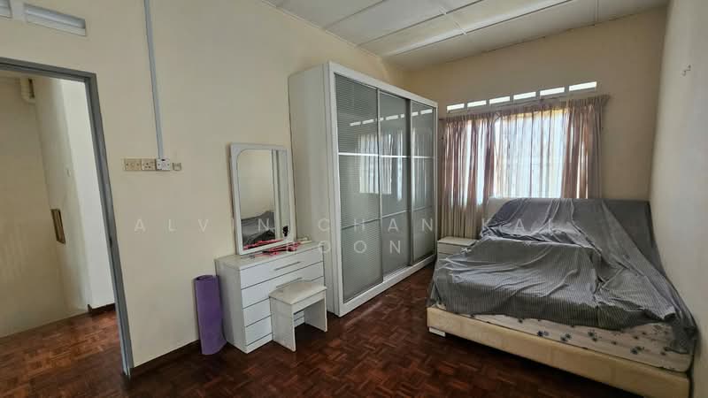 Semi-Detached House for Sale in Klebang (Melaka) - Alvin Chan Kai Boon - Bedroom - PropertyGuru.com.my