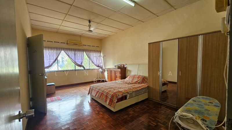 Semi-Detached House for Sale in Klebang (Melaka) - Alvin Chan Kai Boon - Bedroom - PropertyGuru.com.my