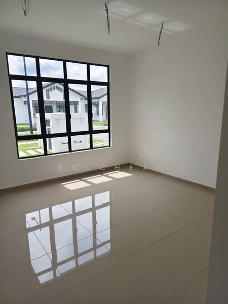 Rumah Teres 1 Tingkat untuk Disewa di Eco Grandeur (Puncak Alam) - KC Cheah - Interior - PropertyGuru.com.my