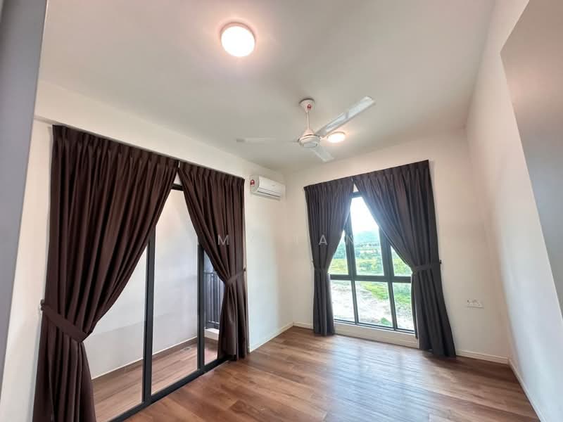 Service Residence for Sale at Suasana @ Utropolis - Amy Tan - Interior - PropertyGuru.com.my