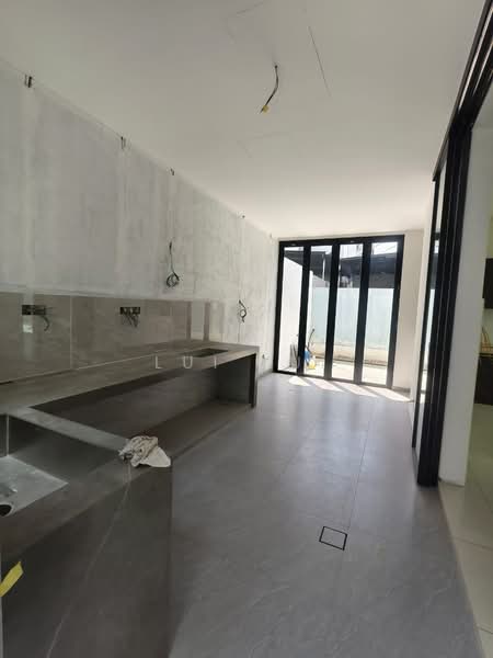 Semi-Detached House for Sale in Johor Bahru (Johor) - Lui Lui - Kitchen - PropertyGuru.com.my