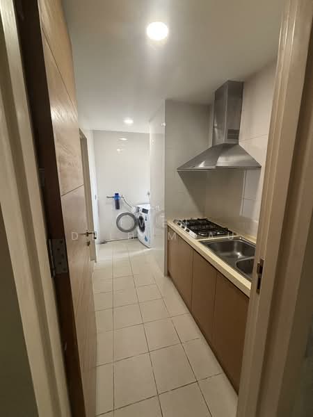 Kondominium untuk Disewa di The Loft Bangsar - Gwen Delhumeau - Kitchen - PropertyGuru.com.my