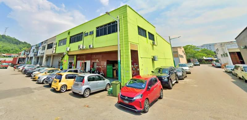 Terrace Factory for Sale in Taman Desa Serdang (Seri Kembangan) - Sia Tung - Exterior - PropertyGuru.com.my