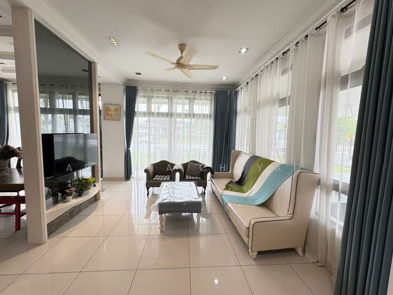 Cluster House for Rent in Iskandar Puteri (Nusajaya) (Johor) - APRILIA CHAYADI - Living Room - PropertyGuru.com.my