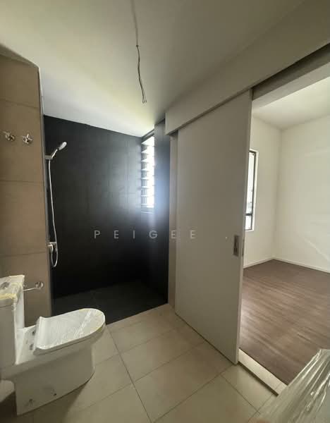 3-storey Terraced House for Sale in Taman Melawati (Ulu Kelang) - PeiGee . - Bathroom - PropertyGuru.com.my