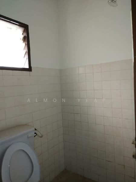 Terraced House for Rent in Desa Setapak (Wangsa Maju) - Almon Yeap - Bathroom - PropertyGuru.com.my