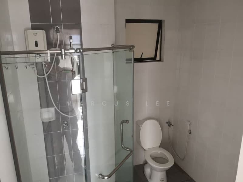 Kondominium untuk Dijual di T-Parkland - Marcus Lee - Bathroom - PropertyGuru.com.my