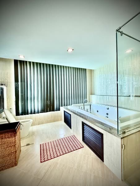 Condominium for Sale at The Cove Condominium - Jeanette Hee - Bathroom - PropertyGuru.com.my