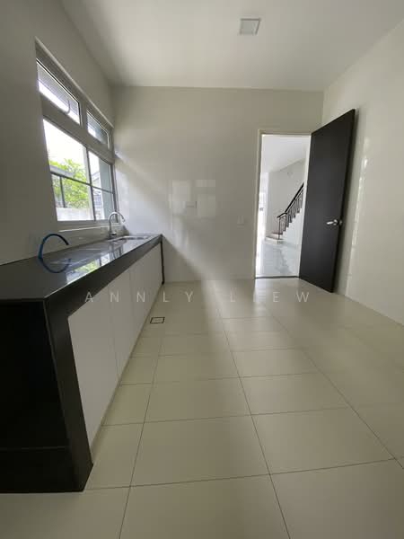 Cluster House for Rent in Taman Ekoflora (Johor Bahru) - Annly Liew - Kitchen - PropertyGuru.com.my