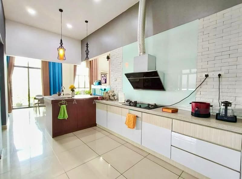 Kondominium untuk Dijual di Indah Alam (Subang Andaman) - Sa'a Nordin - Kitchen - PropertyGuru.com.my