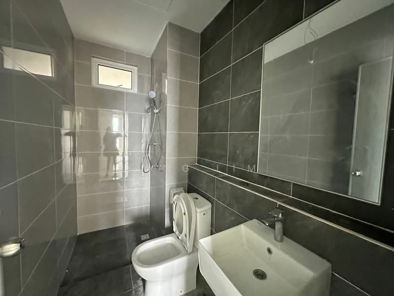 Condominium for Rent at Lucerne Residences - Yang Lim - Bathroom - PropertyGuru.com.my