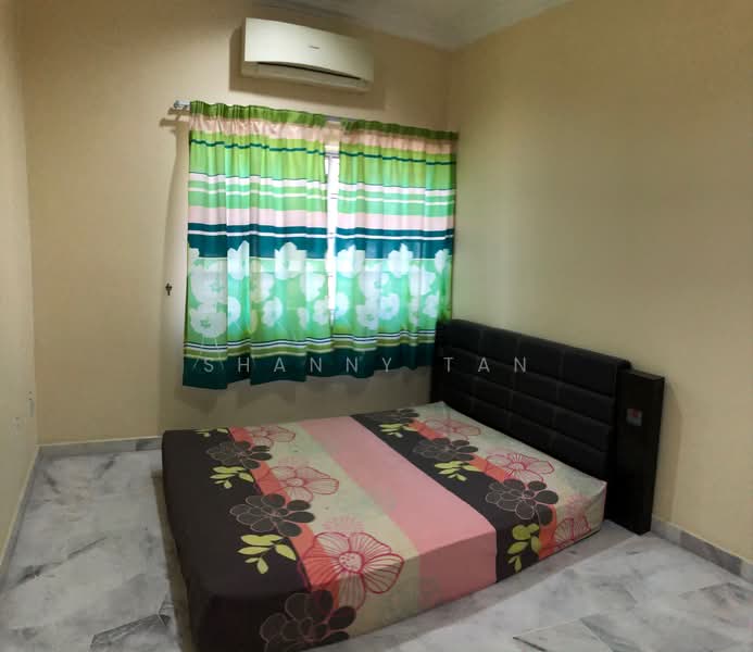 2-storey Terraced House for Sale in Bandar Sungai Long (Selangor) - Shanny Tan - Bedroom - PropertyGuru.com.my